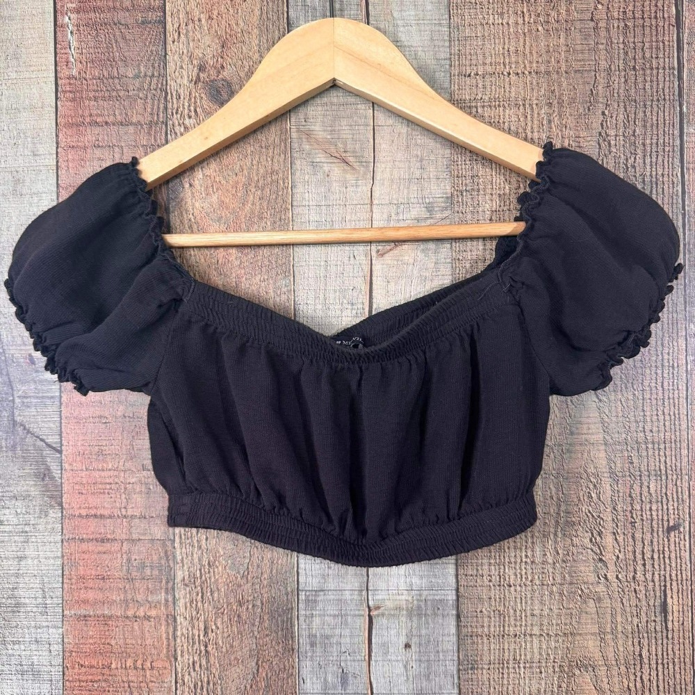 Brandy Melville Black Maura Whimsigoth Puff Sleeve Crop Top Dark Coquette